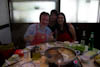 Chafing dish lunch with Lu Xiang and her sister!